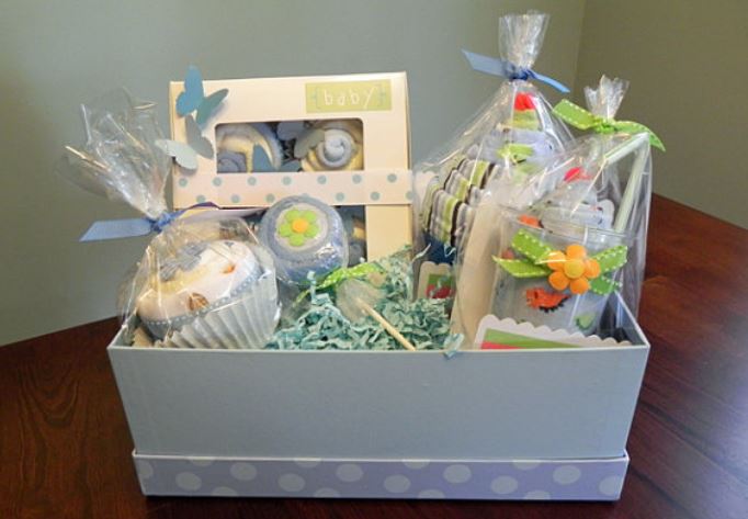 Best Baby Shower Gifts for a new mom