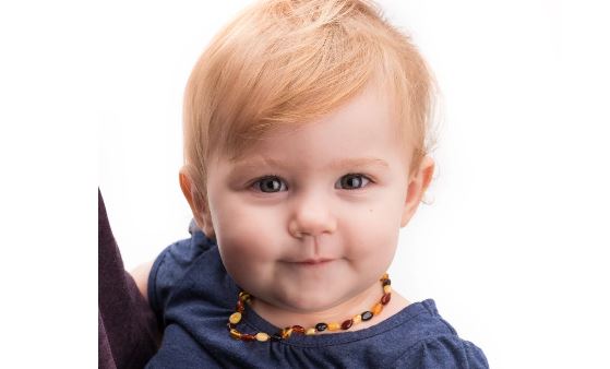 Everything you need to know about amber teething jewelry and teething relief 